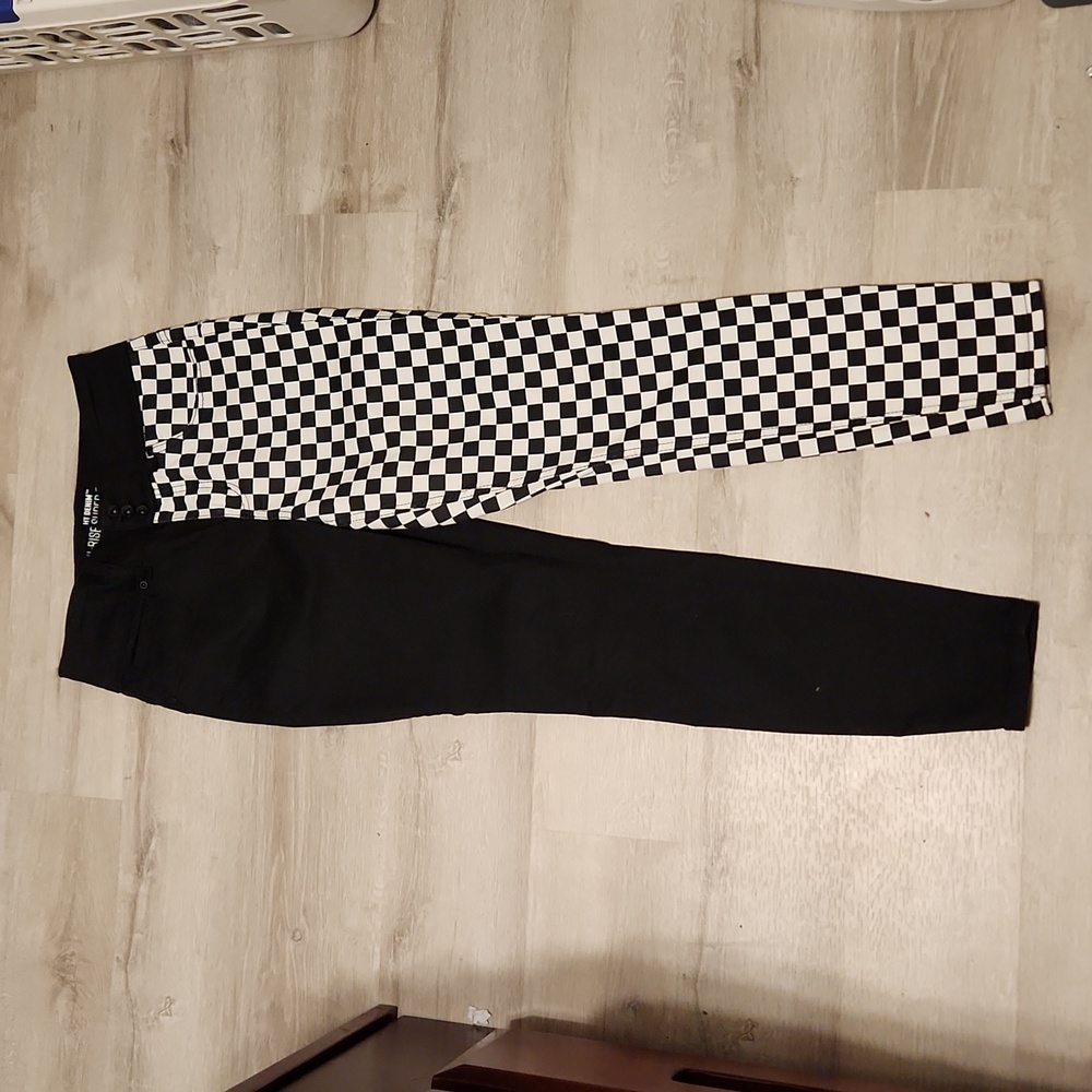 NWOT HT Denim Hi-Rise Super Skinny Black and White Checkered Jeans